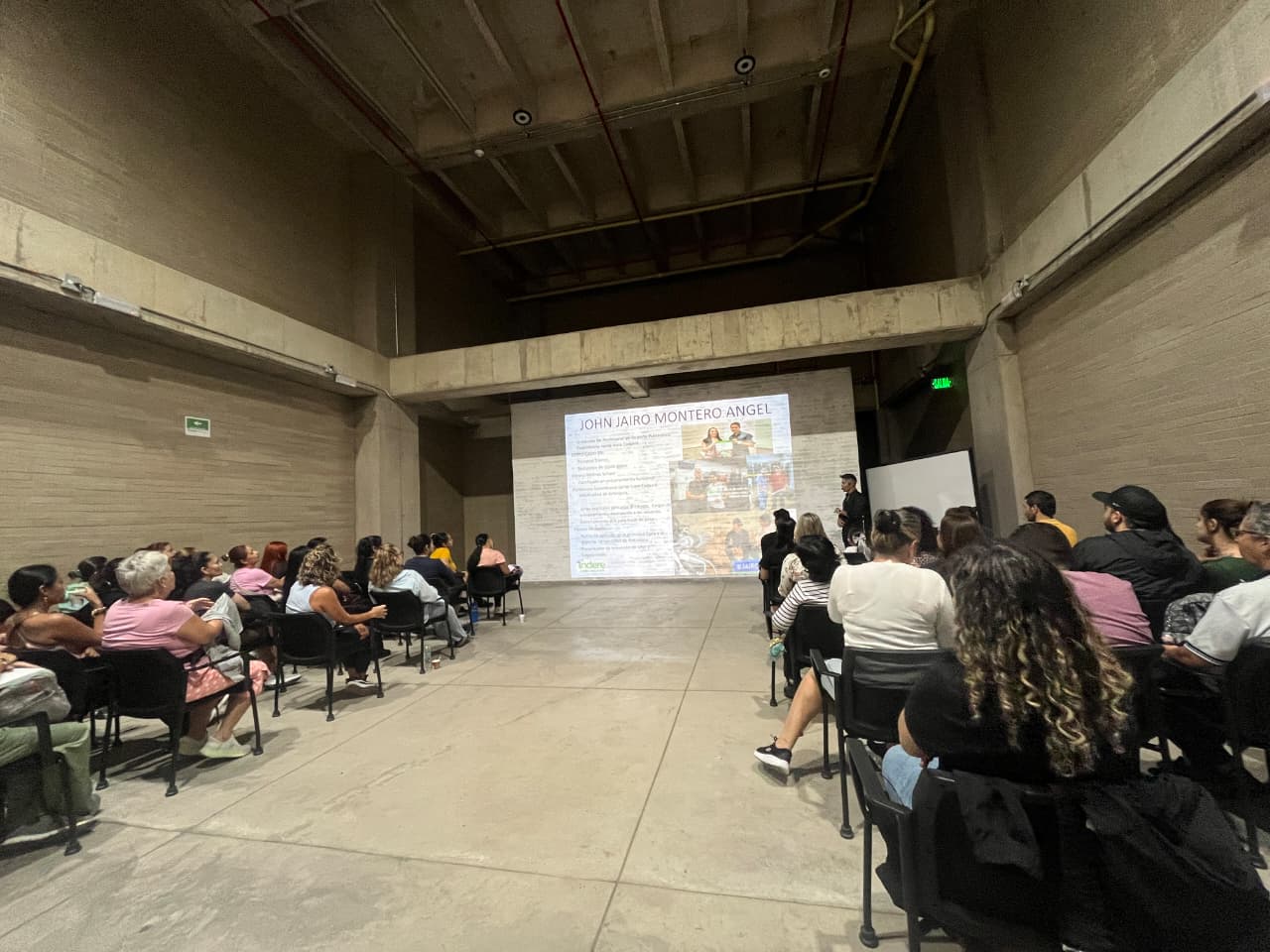 SEMINARIOS / TALLERES